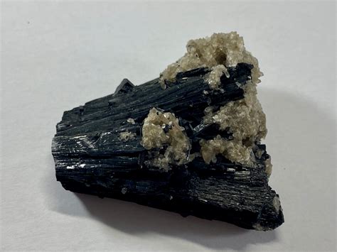 Unveiling the Composition and Formation of Schorl