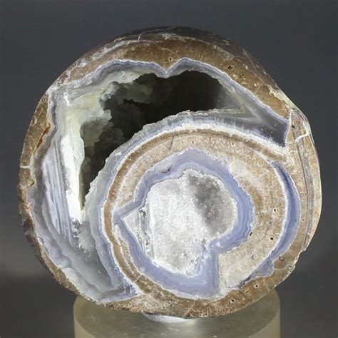 Unveiling the Enchanting Essence of Geode Agate