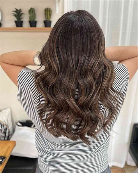 Unveiling the Enchanting Hues of Caramel Brown Balayage