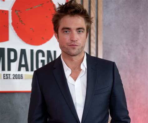 Unveiling the Extraordinary: A Comprehensive Guide to Robert Pattinson, the Enigmatic Icon