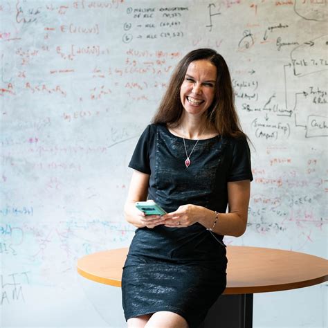 Unveiling the Genius of Muriel Médard: How Network Coding Revolutionizes Communication