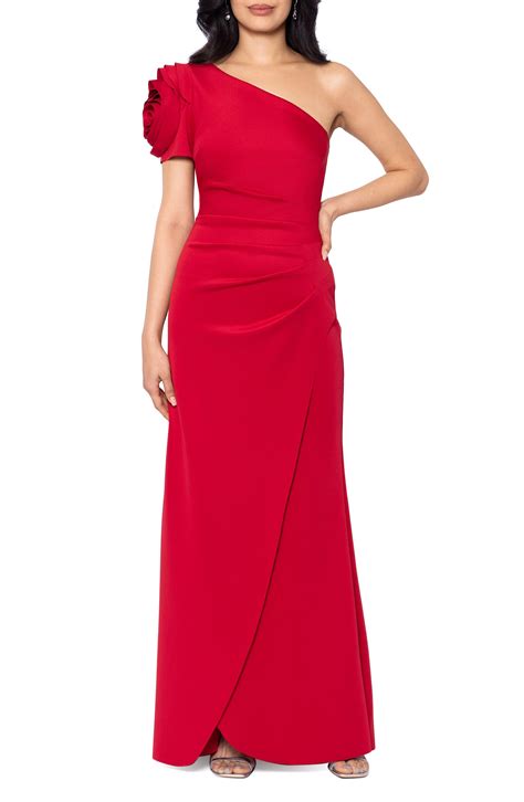 Unveiling the Glamour of Xscape Evening Dresses: A Guide to Finding Your Dream Attire