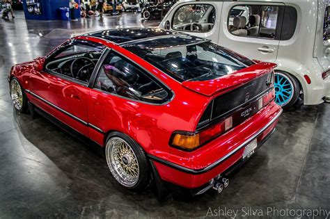 Unveiling the Honda CRX Coupe: A Masterpiece of Automotive Engineering