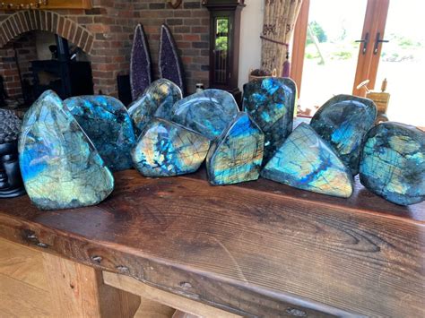 Unveiling the Mystical Allure of Labradorite