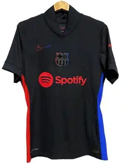 Unveiling the New 'Blaugrana' Away Kit