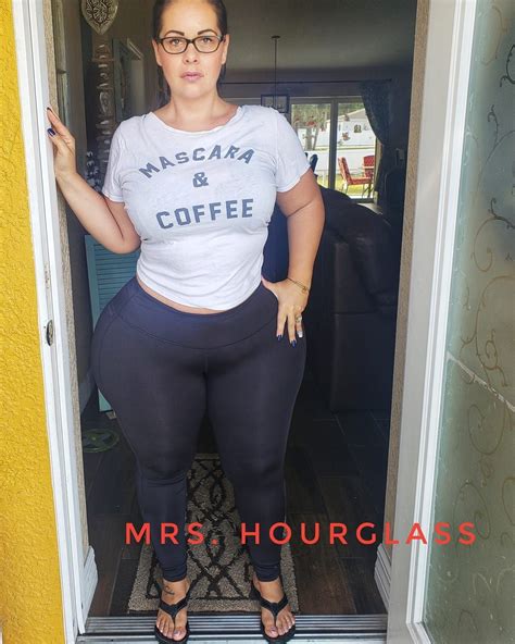 Unveiling the Phenomenon: Ms. Hourglass Leaked OnlyFans Content