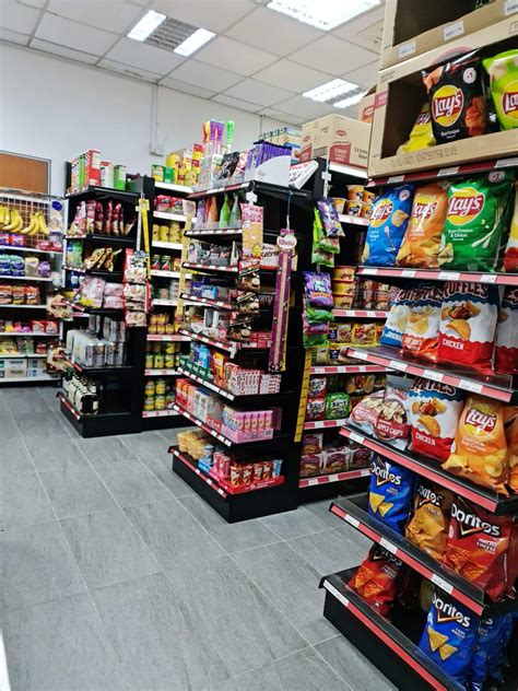 Unveiling the Profitable Mini Mart Industry in Singapore