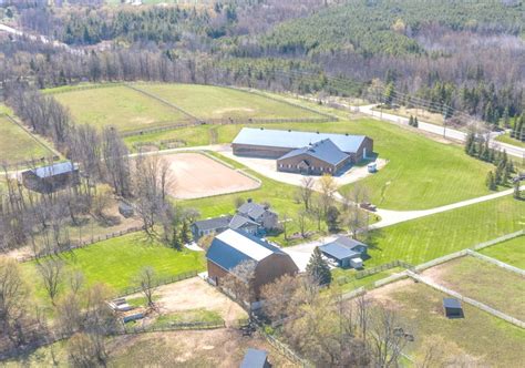 Unveiling the Rustic Enchantment of Ranches Near Ottawa: An Equestrian Adventure Awaits