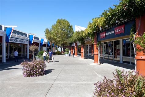 Unveiling the Ultimate Outlet Shopping Paradise: A Comprehensive Guide to Petaluma, CA Outlet Stores