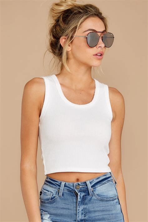 Unveiling the Versatility of Cropped Tanks: Embrace Comfort and Style