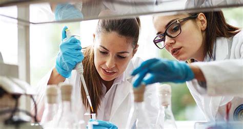 Unveiling the World of Biomedical Science: Exploring Lucrative Career Opportunities