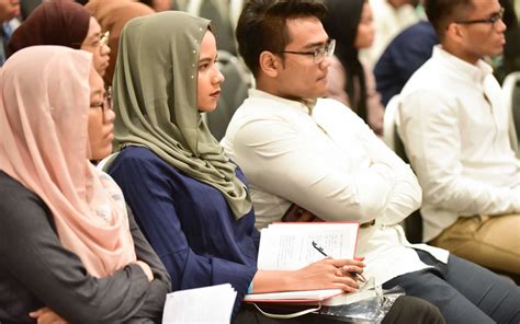 Unveiling the World of Islamic Classes in Singapore