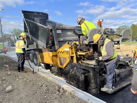 Upgrade Your Asphalt: Unveiling the Advantages of Gradeline Construction