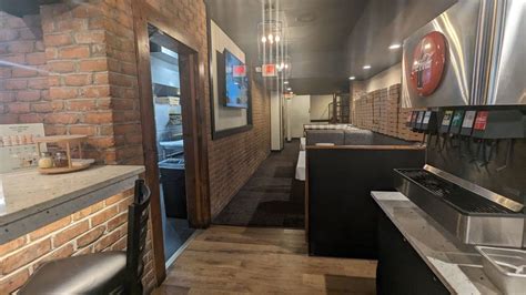 Upper Arlington Pizza Club: A Slice of Heaven in the Heart of Ohio