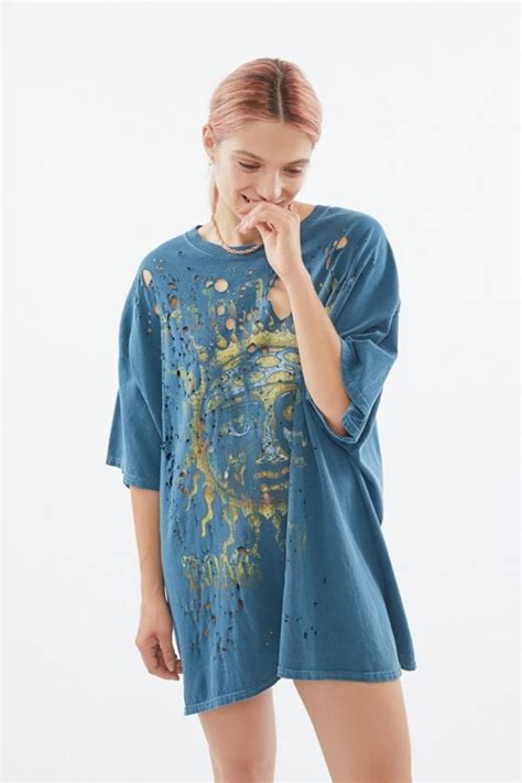 Urban Outfitters Sublime Shirt: A Guide to Iconic Style