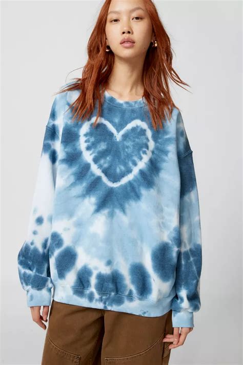 Urban Outfitters Tie Dye Sweatshirt: A Colossal Guide