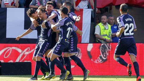 Valladolid - Rayo Vallecano: A Battle for Survival