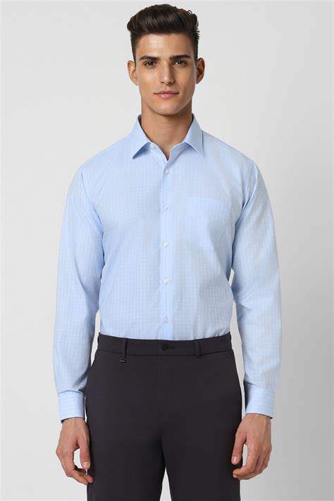 Van Heusen Men's Shirts: Timeless Style and Unparalleled Comfort