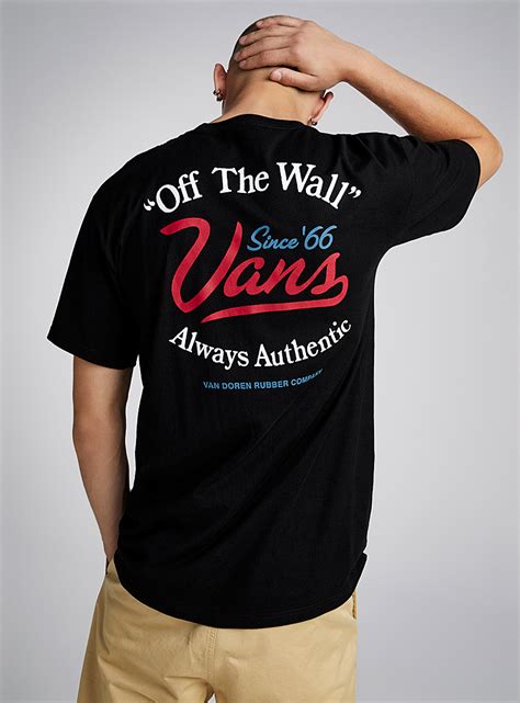 Vans Shirts: The Perfect Mens T-Shirt for Every Occasion