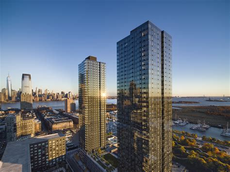 Vantage Jersey City: The Ultimate Guide to Luxury Waterfront Living