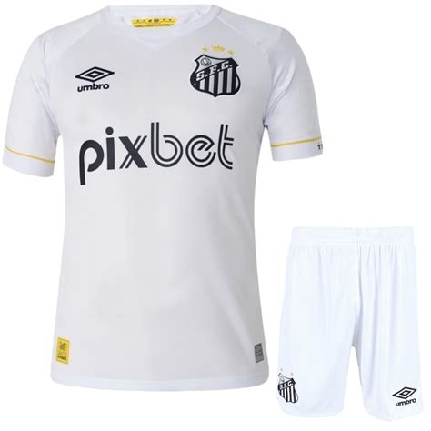 Variants and Styles of the Santos Jersey