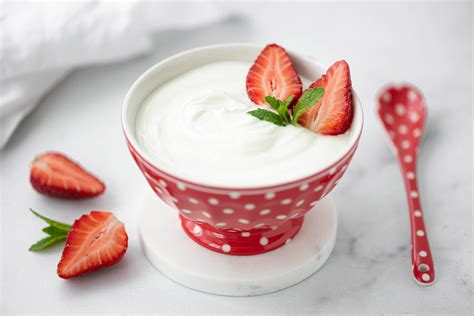 Vegan Yogurt: A Healthier, Plant-Based Alternative