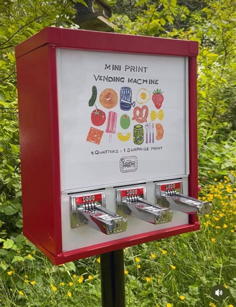 Vending Machine Art Kit: Unleash Your Inner Artist with Creative Convenience