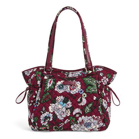 Vera Bradley Purses: A Comprehensive Guide