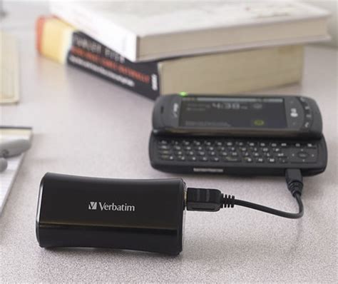 Verbatim Portable Micro USB Charger 97927 Reader