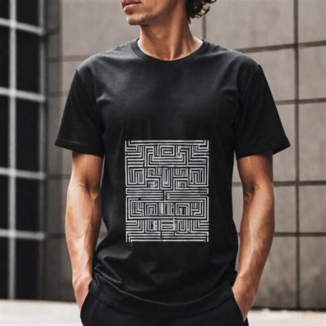 Versace Black T-Shirt: A Timeless Classic that Transcends Fashion Boundaries