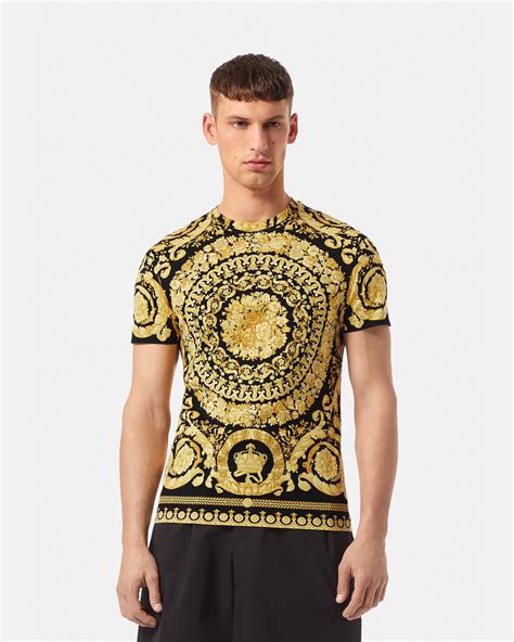 Versace T-Shirt Mens: A Comprehensive Guide to Style and Sophistication