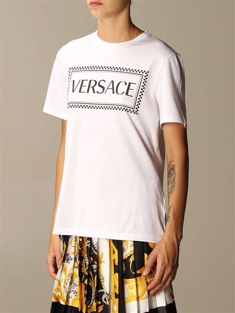 Versace White T-Shirt: A Symbol of Style and Heritage