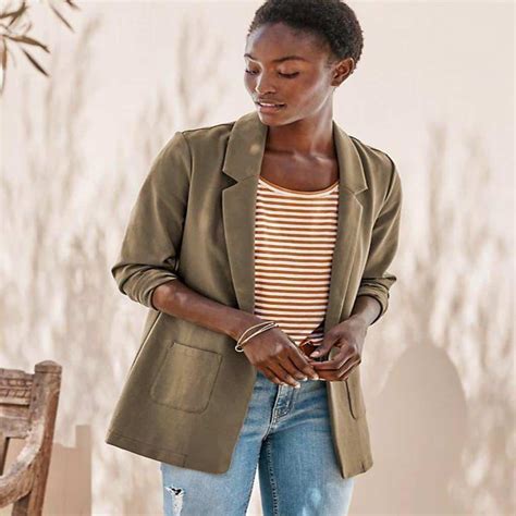 Versatile Appeal: From Casual to Chic