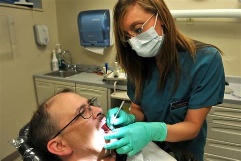 Veterans Affairs Dental Insurance for 10,000 Smiles