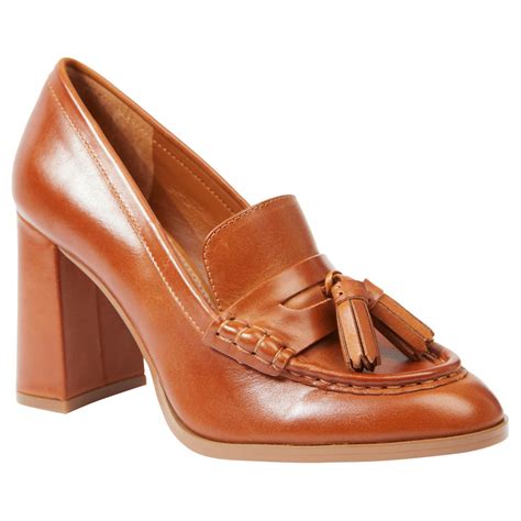 Vince Camuto Loafers: The Epitome of Elegance and Comfort