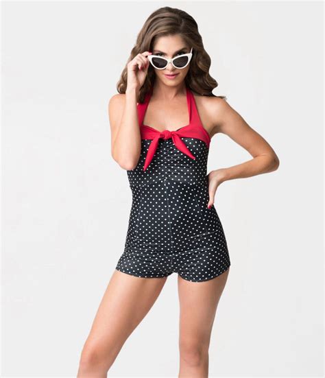 Vintage 1-Piece Swimsuits: A Timeless Fashion Revival