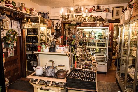 Vintage stores: