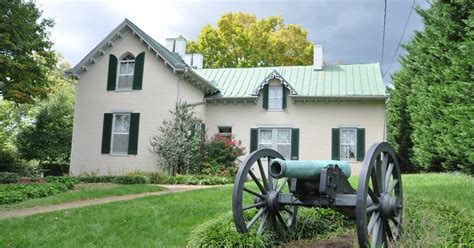 Visit the Stonewall Jackson's Headquarters Museum: