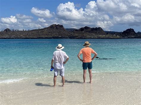 Vive la Manaba: Uncovering the Enchanting Coastal Beauty of Ecuador