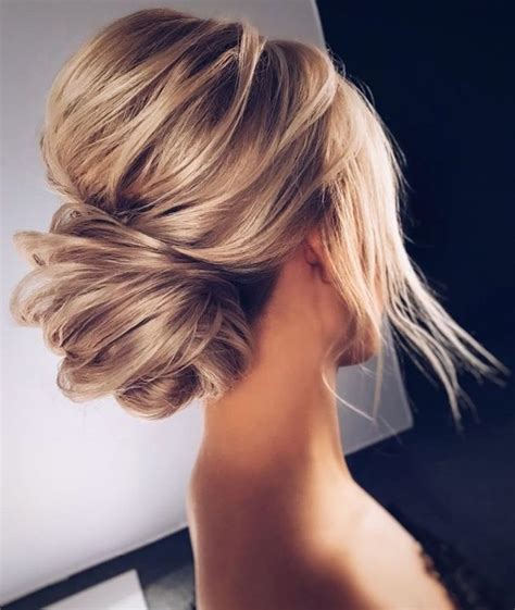 Voluminous Chignon: