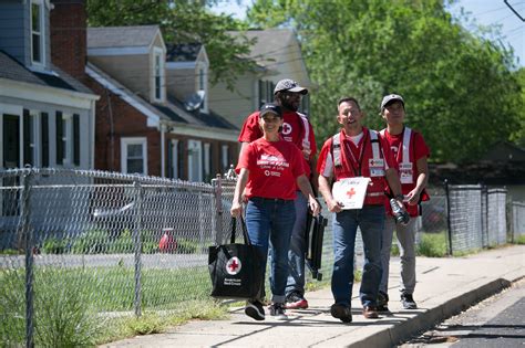 Volunteers Saving Lives