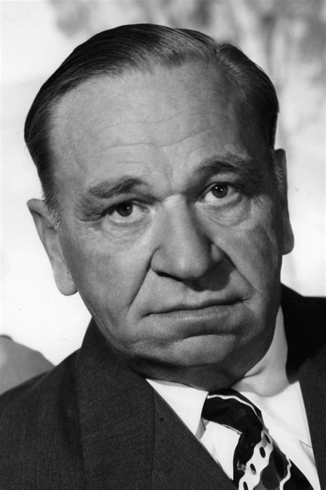 Wallace Beery: A Timeless Style Icon