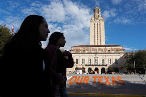 WalletHub Ranks UT Austin Second-Best College in Texas