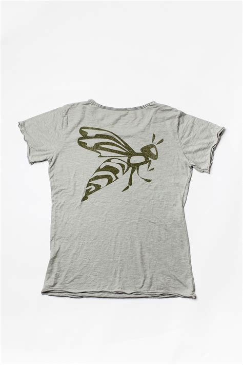 Wasp T-Shirt: A Buzzing Fashion Statement