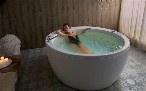 Water Jet Tub: The Ultimate Guide to Relaxation and Rejuvenation