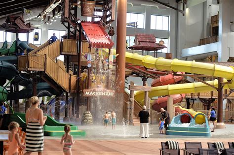 Water Park: Wolf Water Park