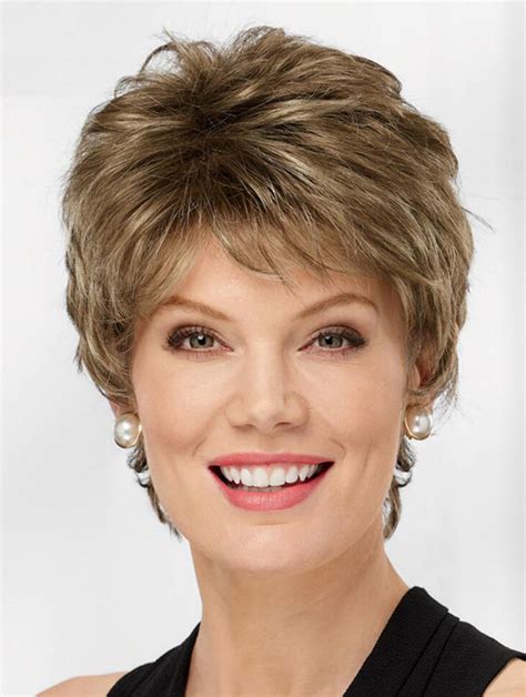 Wavy Blonde Short Human Hair Wigs: Your 2025 Style Statement