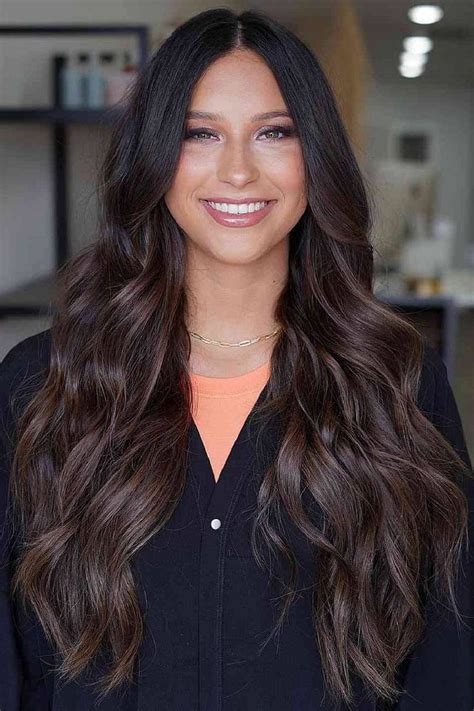 Wavy Hair Extensions in 2023: Transform Your Look with 50+ Styles