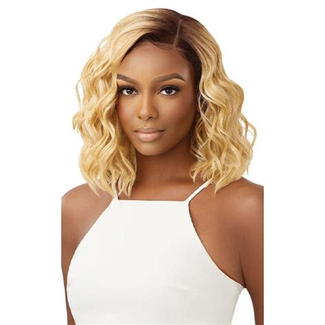 Wavy Synthetic Wig Nyla: Your Guide to the Perfect Style within 5 Miles