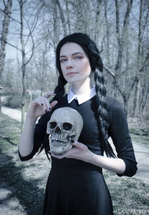 Wednesday Addams Cosplay Guide: Embracing the Dark and Eccentric